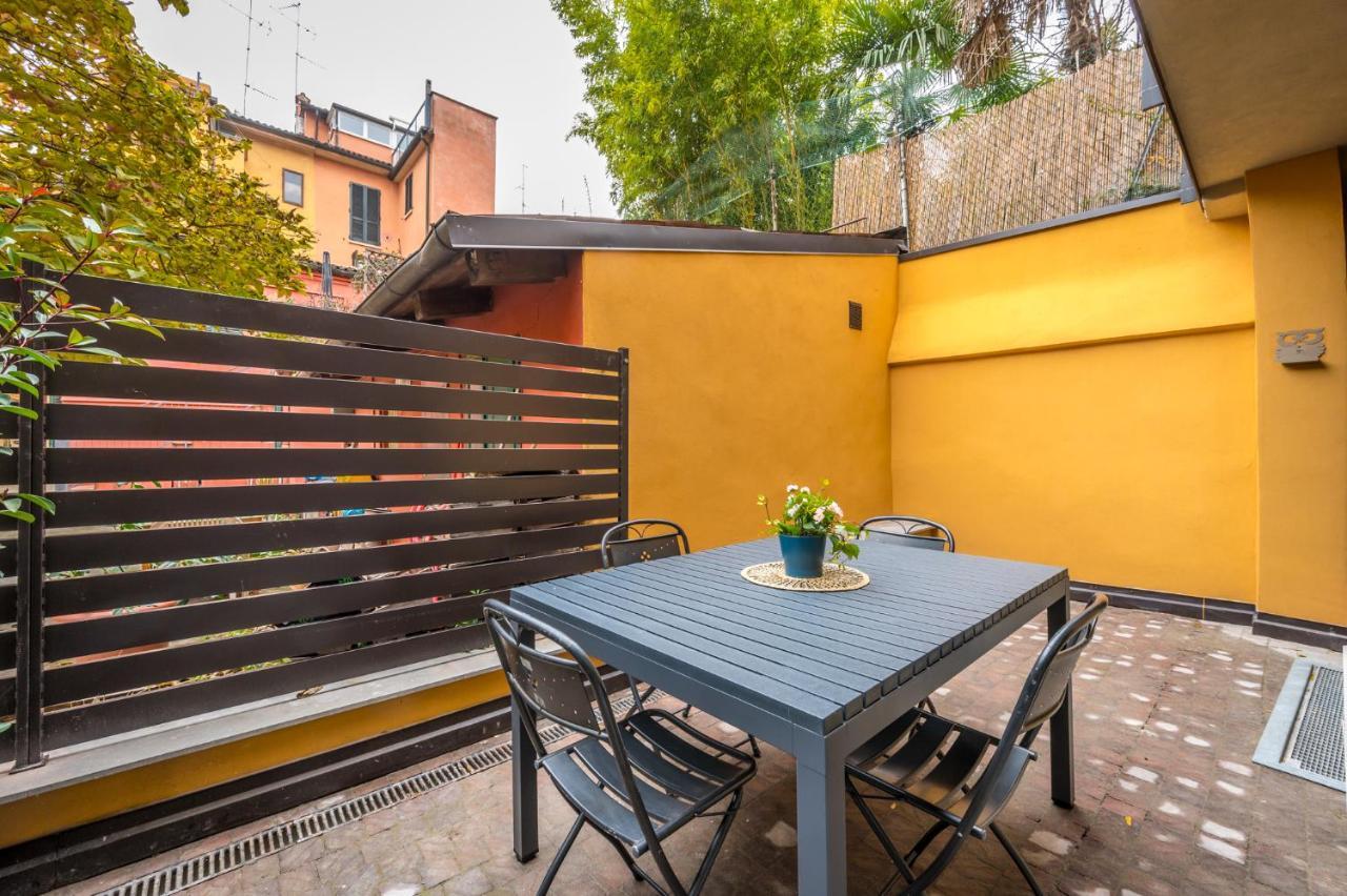 בולוניה Broccaindosso Wood Apartments 5* מראה חיצוני תמונה