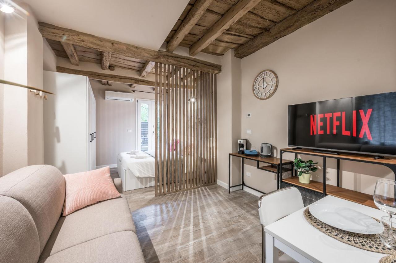 בולוניה Broccaindosso Wood Apartments 5* מראה חיצוני תמונה