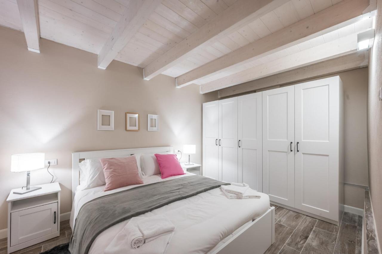 בולוניה Broccaindosso Wood Apartments 5* מראה חיצוני תמונה