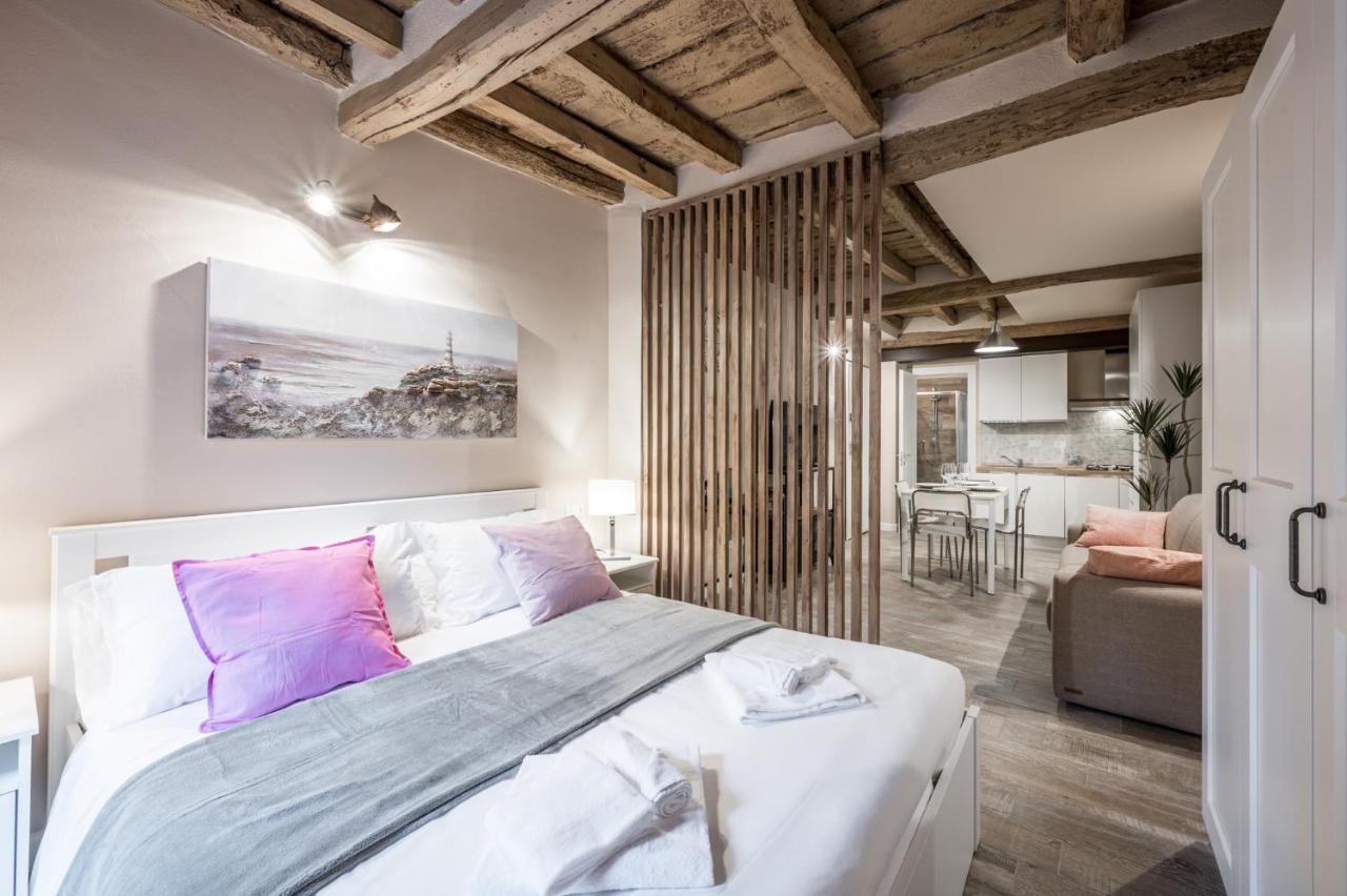 בולוניה Broccaindosso Wood Apartments 5* מראה חיצוני תמונה